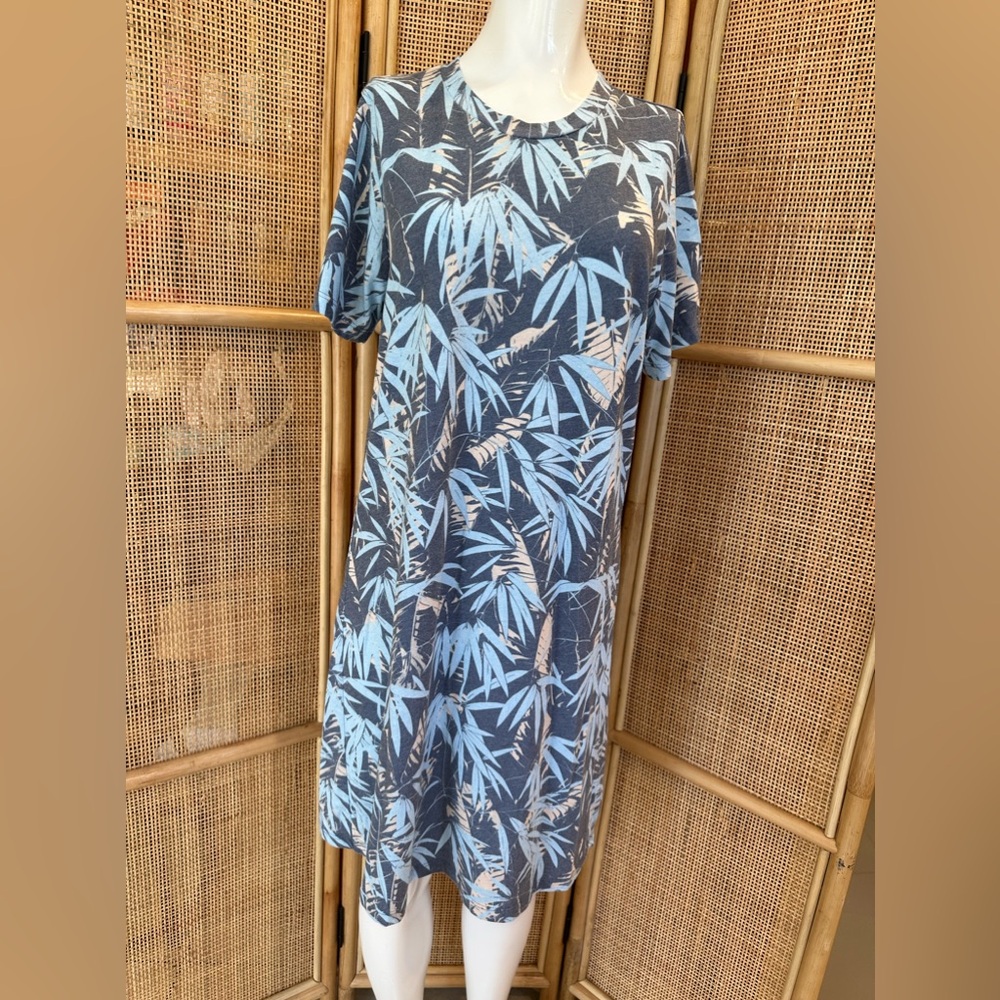 Sol Angeles blue tshirt dress size Large